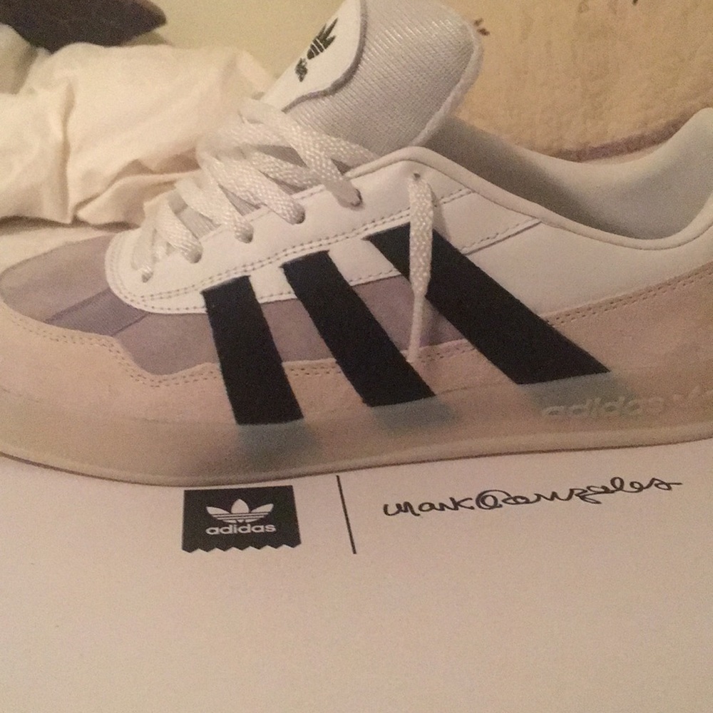 Aloha super Adidas Mark Gonzalez size 9